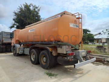 Camião Cisterna da marca MERCEDES BENZ, modelo ACTROS-6x4-4