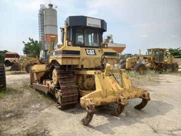 Trator de Rastos da marca CATERPILLAR, modelo D6R STD III
