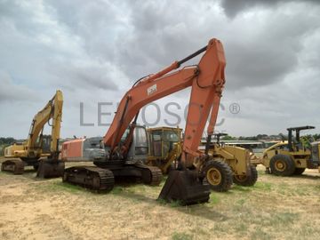 Escavadora de Rastos  da marca HITACHI, modelo ZX200-3