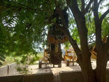 Grua Automontante da marca POTAIN, modelo IGO 18