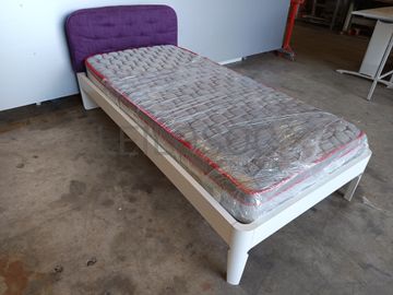 Cama de solteiro