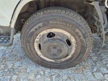 Toyota Dyna · Ano 2000