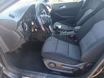 Mercedes-Benz A180 CDI · Ano 2013