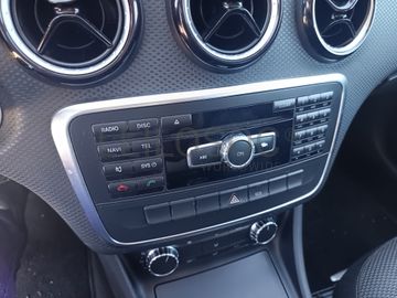 Mercedes-Benz A180 CDI · Ano 2013
