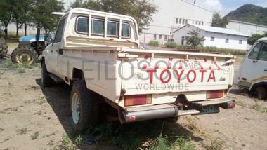 Toyota/Land Cruiser - 2013