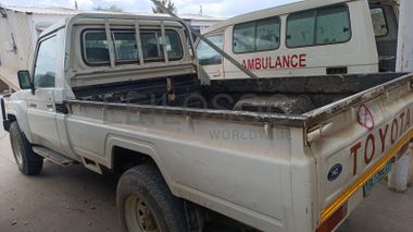 Toyota/LandCruiser