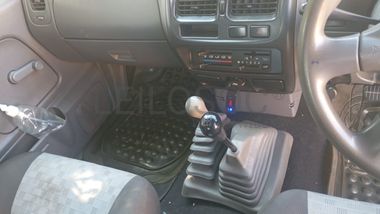 Nissan/Hardbody NP300 - 2017