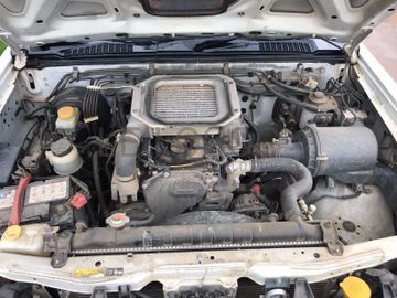 Nissan Hardbody 