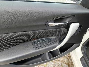 BMW 116d · Ano 2012