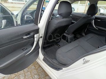 BMW 116d · Ano 2012