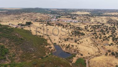 Herdade do Topo · "Monte da Janeila" · 210 hectares · Serpa