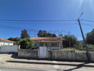 Moradia V3 · Santo Tirso