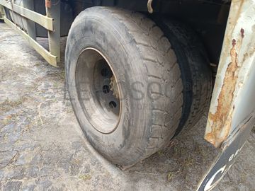 Volvo FL 619-65 · Ano 1999