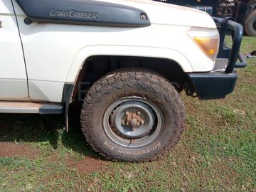 Toyota Landcruiser Hard Top HZJ76-DKMRS 2019