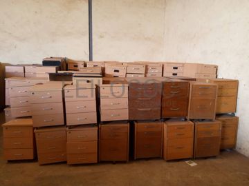 Storage Units: 23 Chests of Drawers & 102 Pedestals