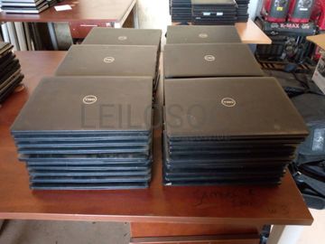  60 Laptops