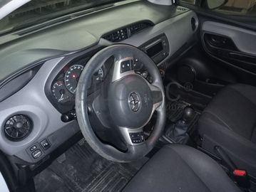 Toyota Yaris · Ano 2018