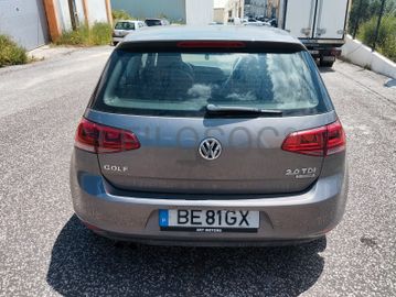 Volkswagen Golf · Ano 2013