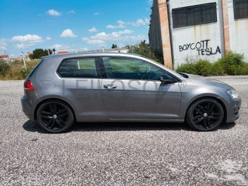 Volkswagen Golf · Ano 2013