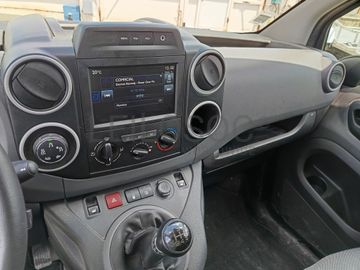 Peugeot Partner · Ano 2018