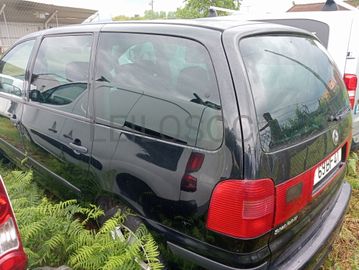 Volkswagen Sharan TDI · Ano 2000