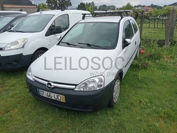 Opel Corsa 1.7 DI · Ano 2002