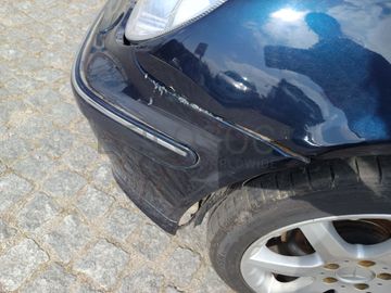Mercedes-Benz C220 · Ano 2002