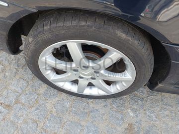 Mercedes-Benz C220 · Ano 2002