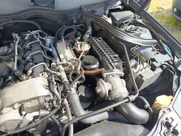 Mercedes-Benz C220 · Ano 2002