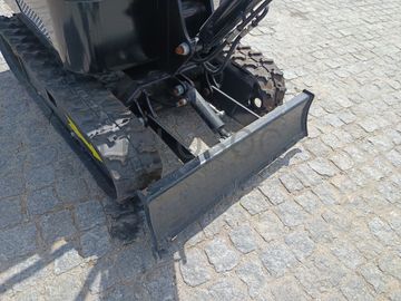 Mini Giratória Colt YFE10