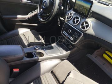 Mercedes-Benz CLA 220CDI · Ano 2017