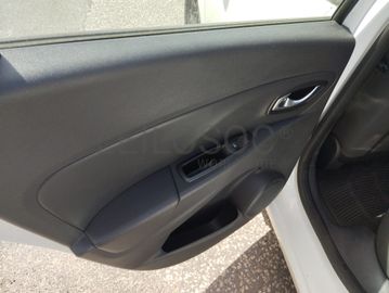 Renault Clio · Ano 2018