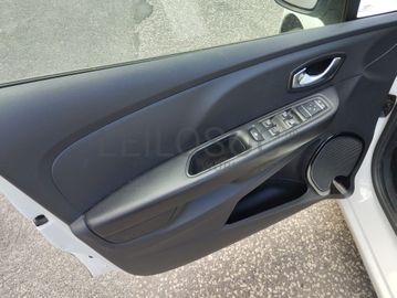 Renault Clio · Ano 2018