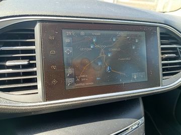 Peugeot 308 · Ano 2015 