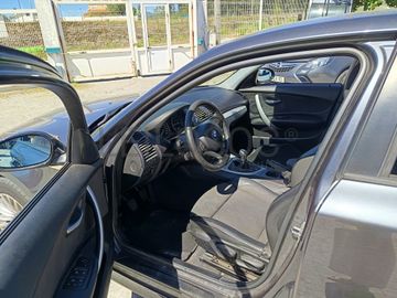 BMW 120 D · Ano 2008