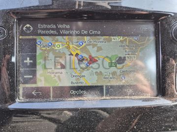 Renault Clio · Ano 2014