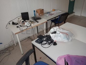 Mobiliário · Equipamentos