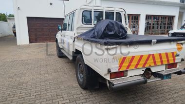 Toyota Land Cruiser 79-3,20m