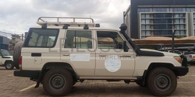Toyota Land Cruiser - 2018