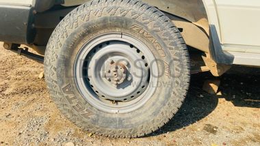 Toyota Land Cruiser - 2015