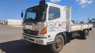Camião Hino 500