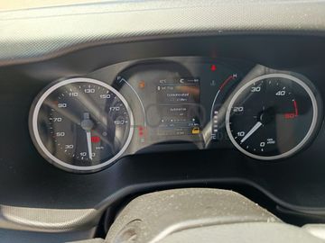 Iveco Daily · Ano 2023
