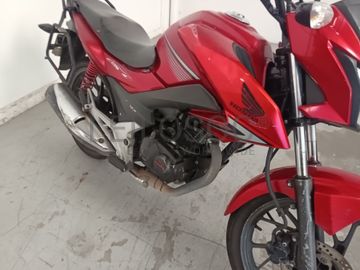 HONDA CBF 125 · Ano 2015