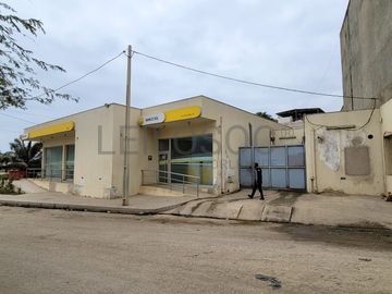 BAIRO LIRO | LOBITO | Antiga Agência Bancária