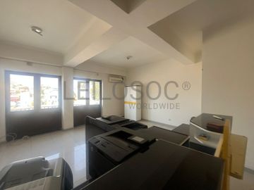 BAIRO COMERCIAL | LUBANGO | Antiga Agência Bancária