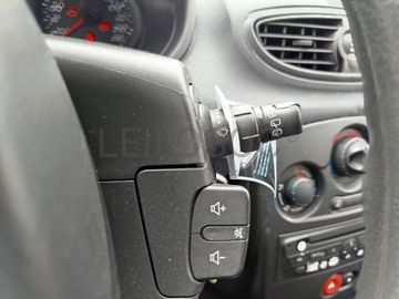 Renault Clio · Ano 2010