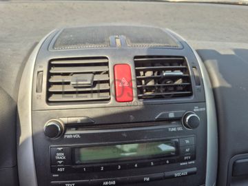 Toyota Auris · Ano 2012