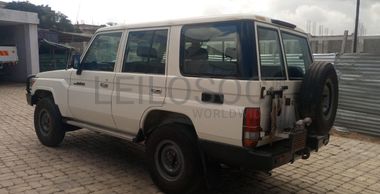 Toyota Landa Cruiser - 2,70m