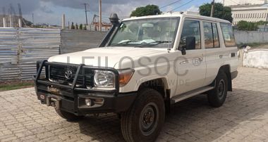 Toyota Landa Cruiser - 2,70m