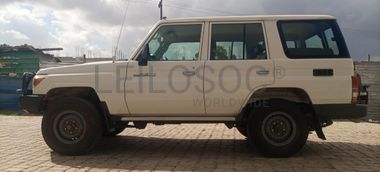 Toyota Landa Cruiser - 2,70m